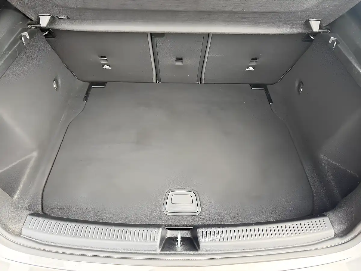 Used 2021 Mercedes-Benz a Class AMG Line Executive Grey - Interior and Exterior details 15