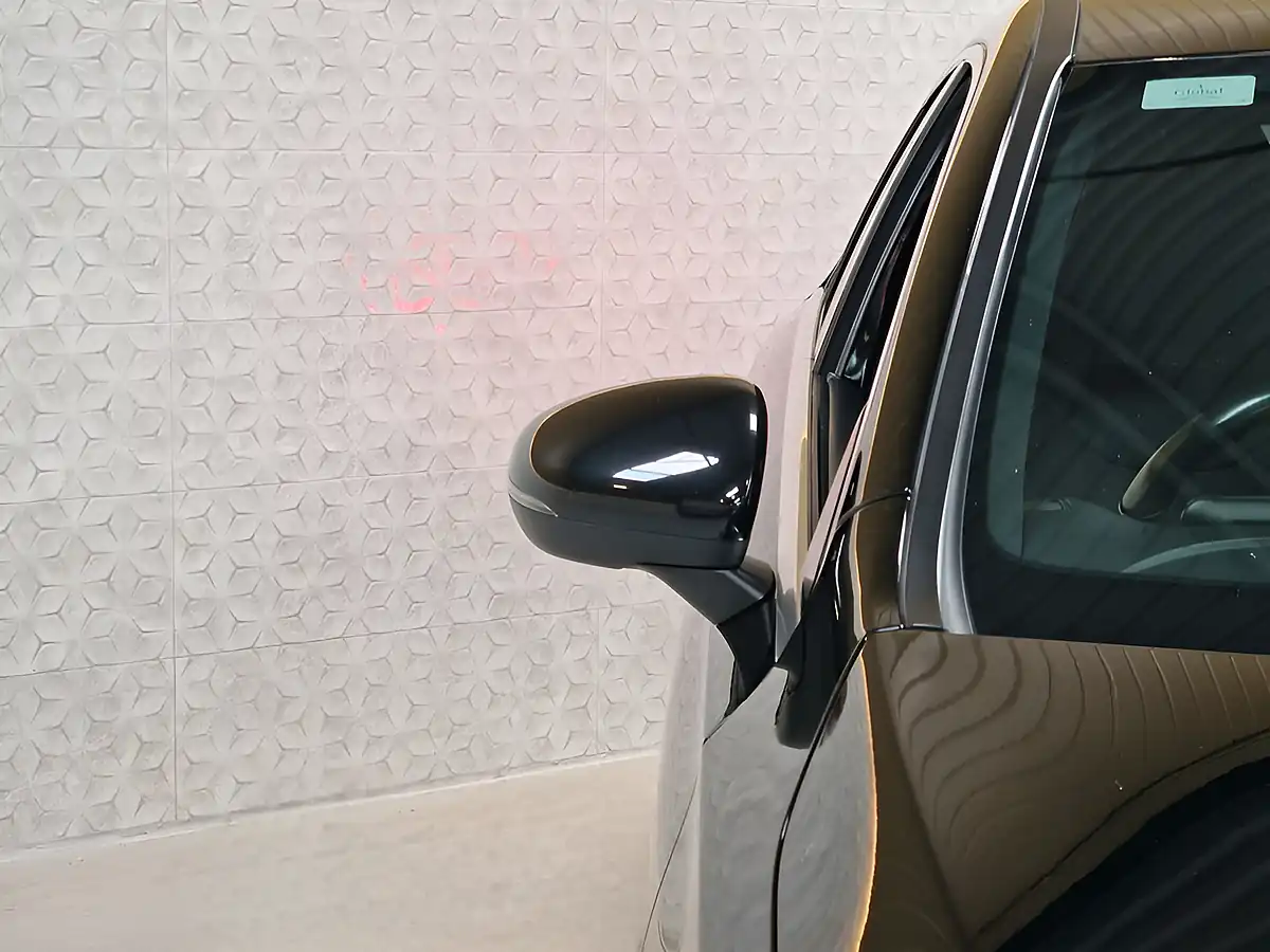 Used 2021 Mercedes-Benz a-Class AMG Line Premium 2 Cosmos Black - Interior and Exterior details 10