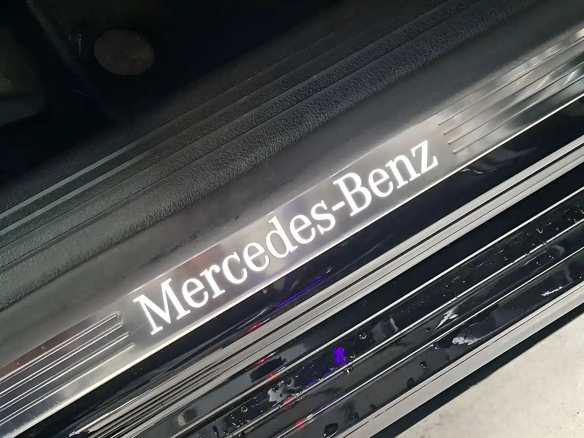 Used 2021 Mercedes-Benz a-Class AMG Line Premium 2 Cosmos Black - Interior and Exterior details 17