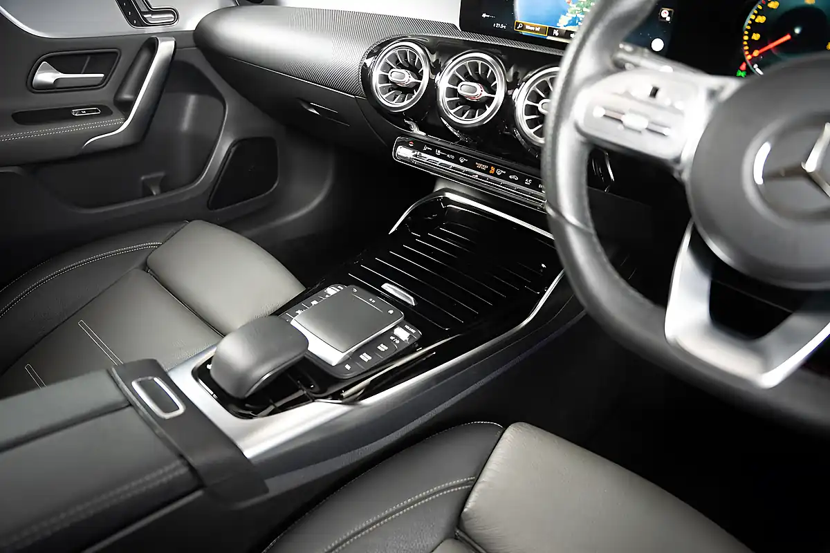 Used 2021 Mercedes-Benz a Class Premium Plus White - Interior and Exterior details 16