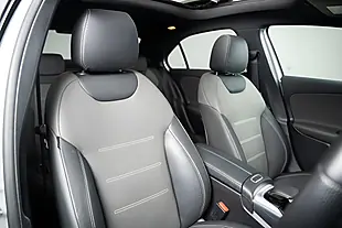 Used 2021 Mercedes-Benz a Class Premium Plus White - Interior and Exterior details 3