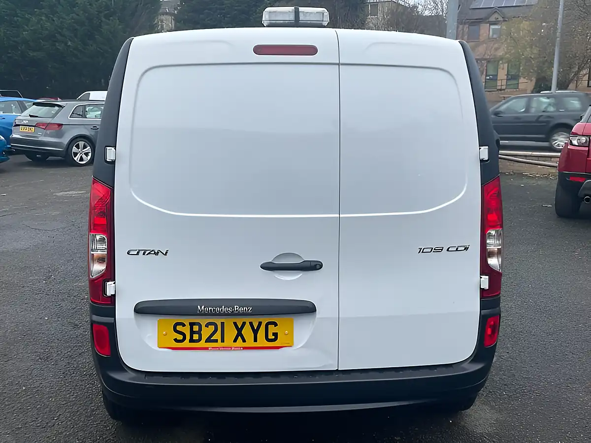 Used 2021 Mercedes-Benz Citan Pure L2 White - Interior and Exterior details 7