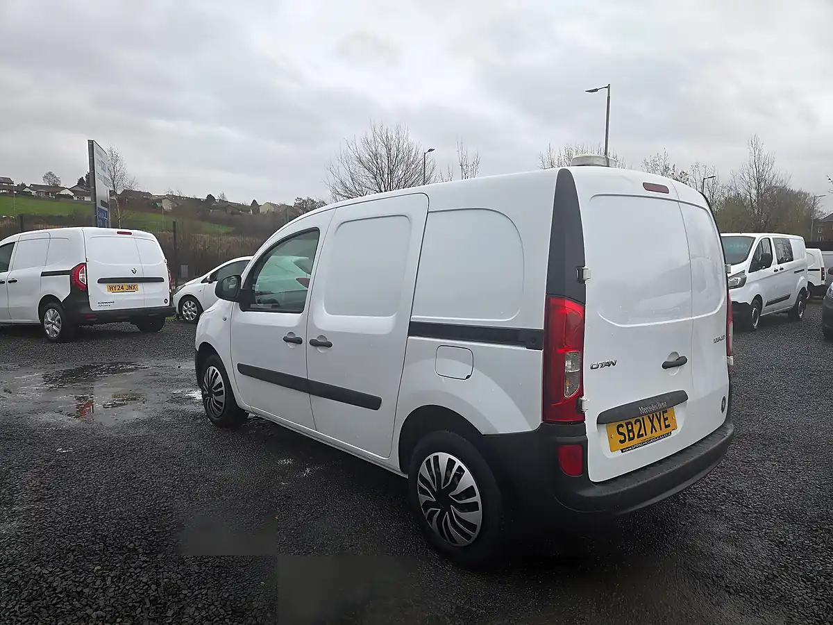 Used 2021 Mercedes-Benz Citan Pure L2 White - Interior and Exterior details 11
