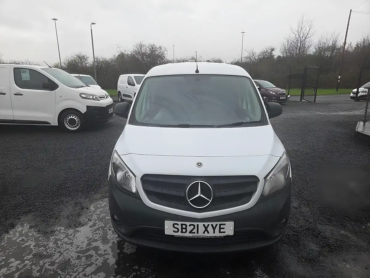 Used 2021 Mercedes-Benz Citan Pure L2 White - Interior and Exterior details 12