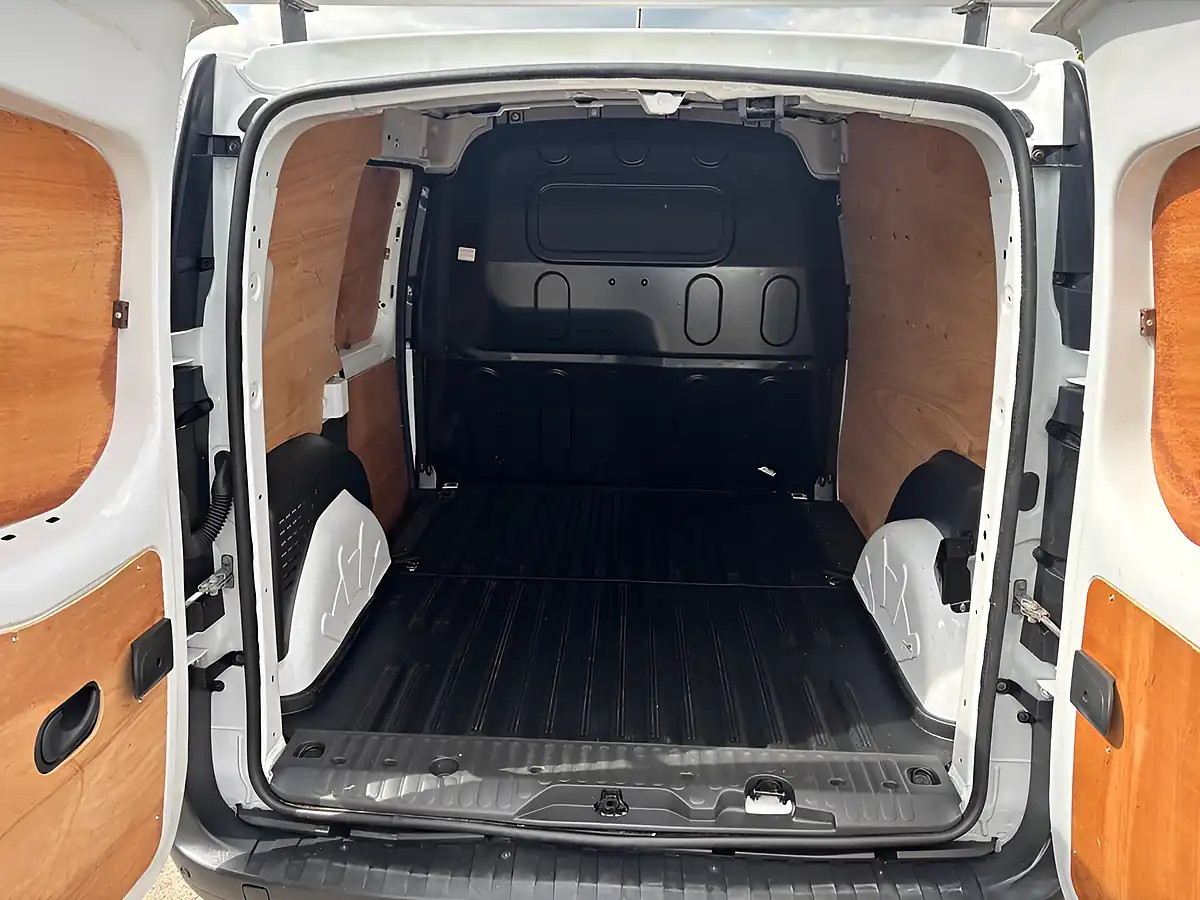 Used 2021 Mercedes-Benz Citan Pure L2 White - Interior and Exterior details 14