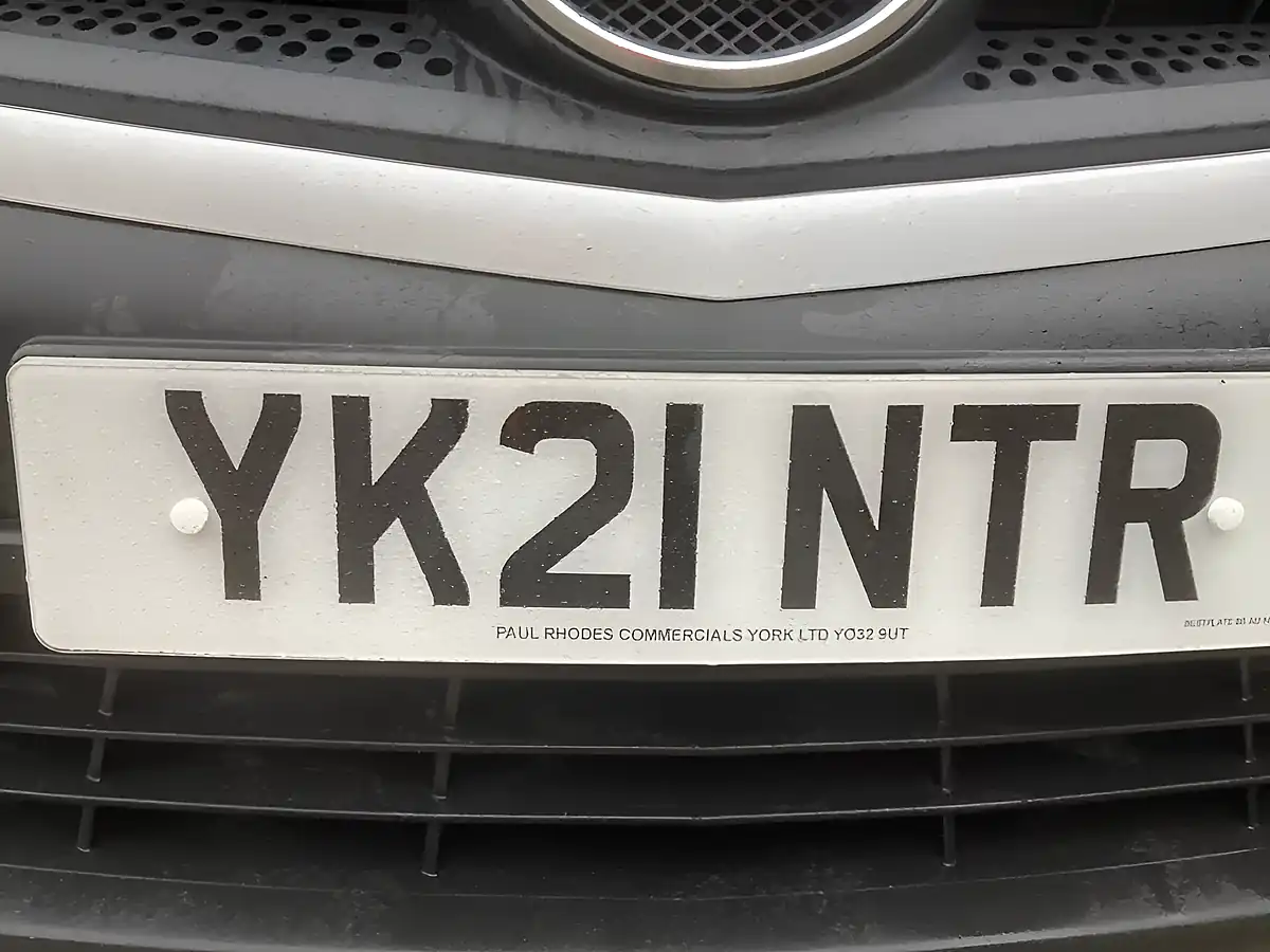 Used 2021 Mercedes-Benz Citan Pure White - Interior and Exterior details 8