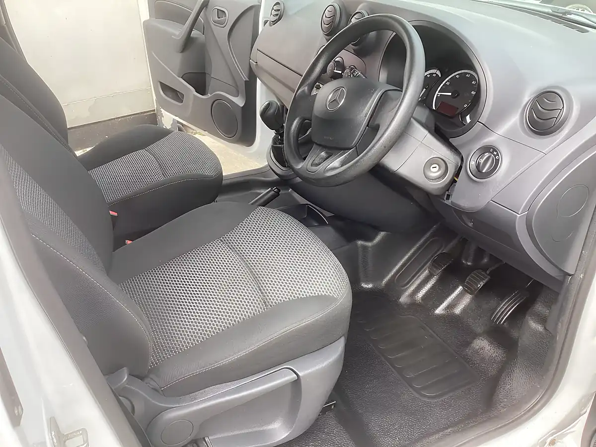 Used 2021 Mercedes-Benz Citan Pure White - Interior and Exterior details 11