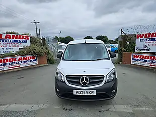 Used 2021 Mercedes-Benz Citan Pure White - Interior and Exterior details 3