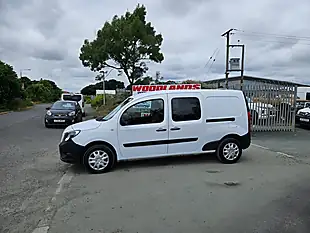 Used 2021 Mercedes-Benz Citan Pure White - Interior and Exterior details 5