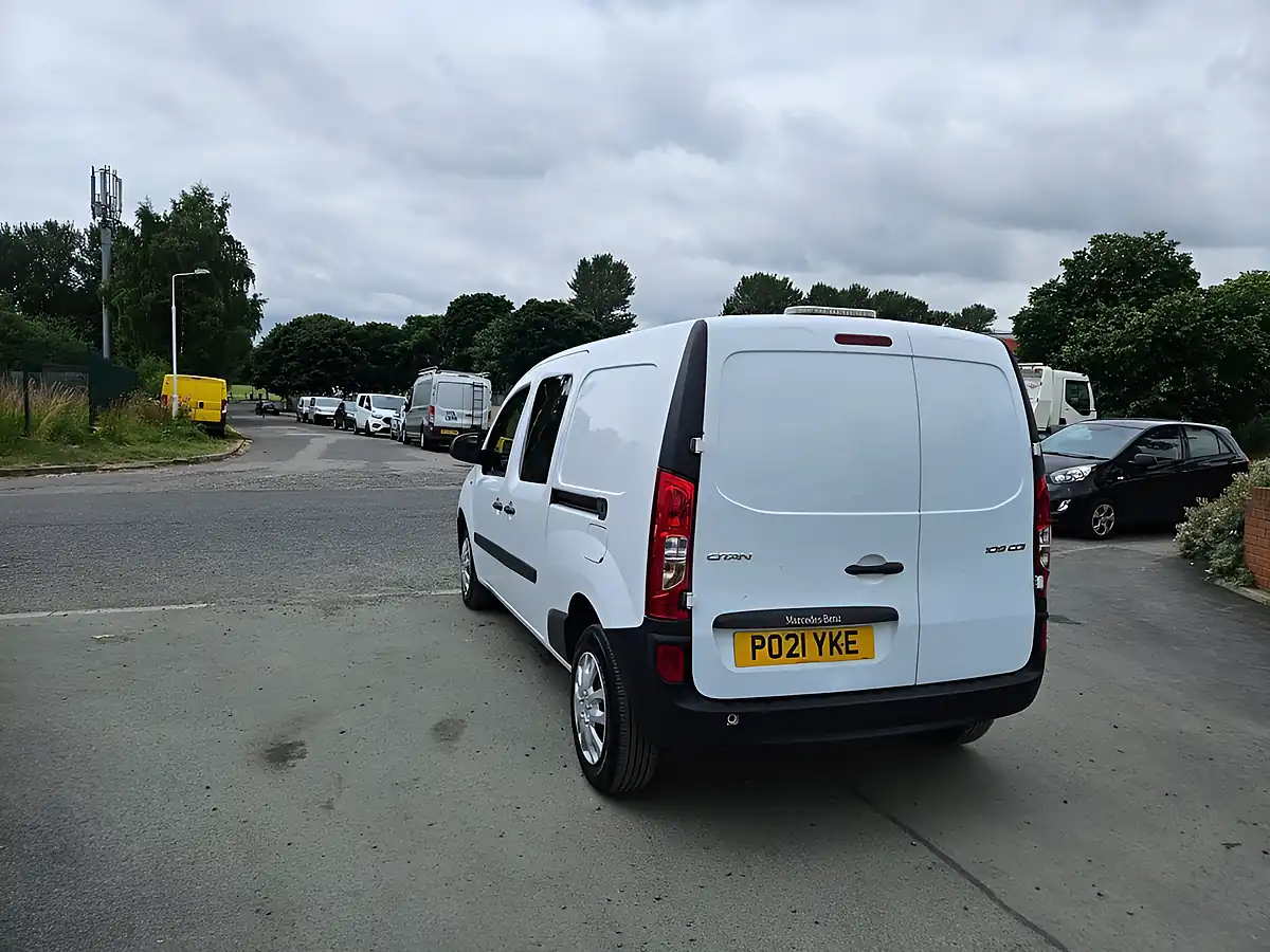Used 2021 Mercedes-Benz Citan Pure White - Interior and Exterior details 6