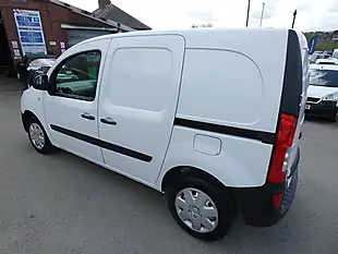 Used 2021 Mercedes-Benz Citan Pure White - Interior and Exterior details 5