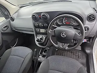 Used 2021 Mercedes-Benz Citan Pure White - Interior and Exterior details 10