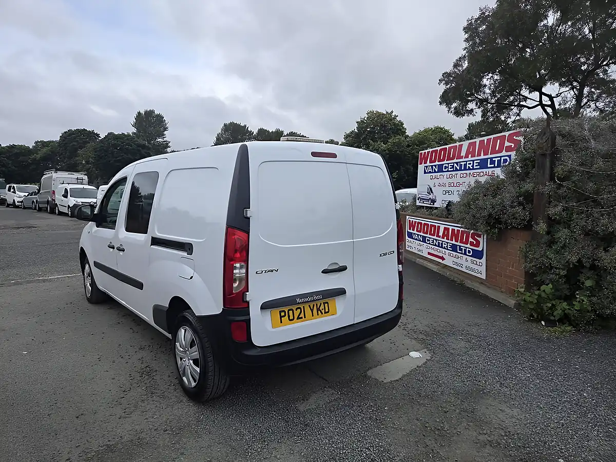 Used 2021 Mercedes-Benz Citan Pure White - Interior and Exterior details 4
