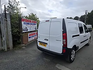 Used 2021 Mercedes-Benz Citan Pure White - Interior and Exterior details 5