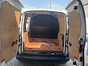Used 2021 Mercedes-Benz Citan Pure White - Interior and Exterior details 20