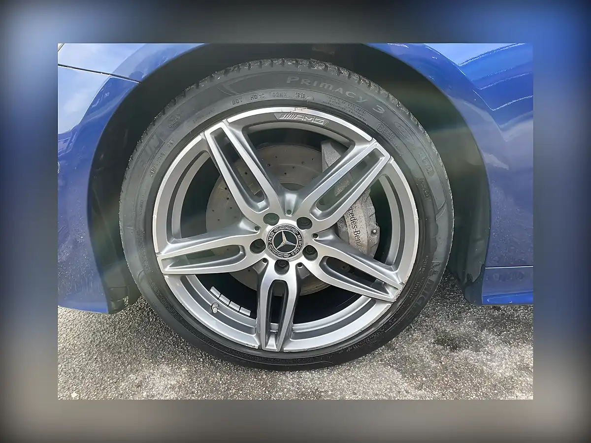 Used 2021 Mercedes-Benz E Class AMG Line Blue - Interior and Exterior details 20
