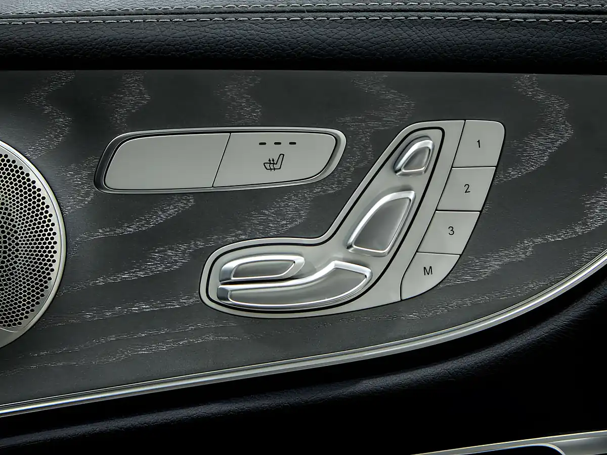 Used 2021 Mercedes-Benz E-Class AMG Line Night Edition White - Interior and Exterior details 16