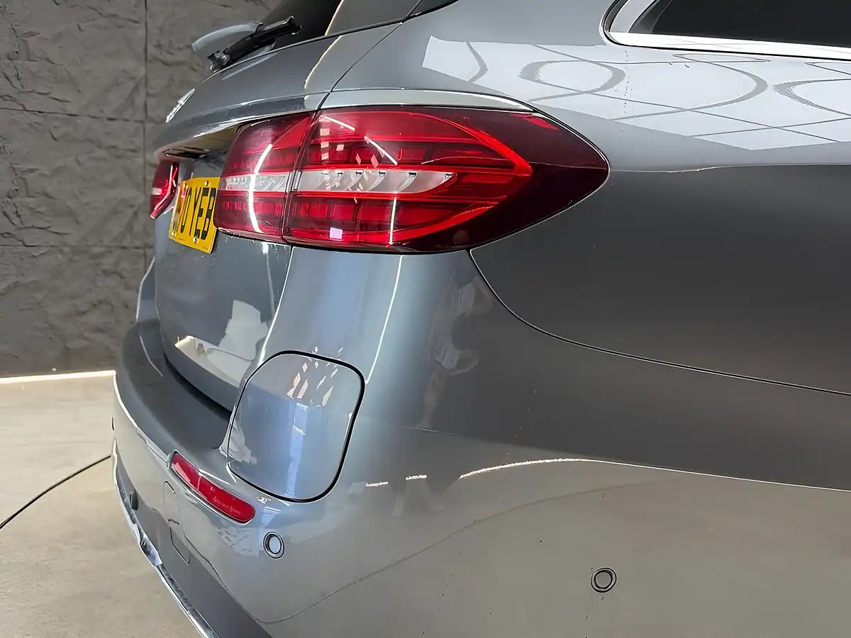 Used 2021 Mercedes-Benz E-Class AMG Line (premium) Grey - Interior and Exterior details 10