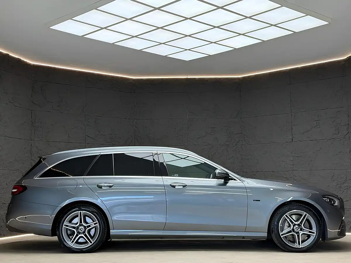 Used 2021 Mercedes-Benz E-Class AMG Line (premium) Grey - Interior and Exterior details 6