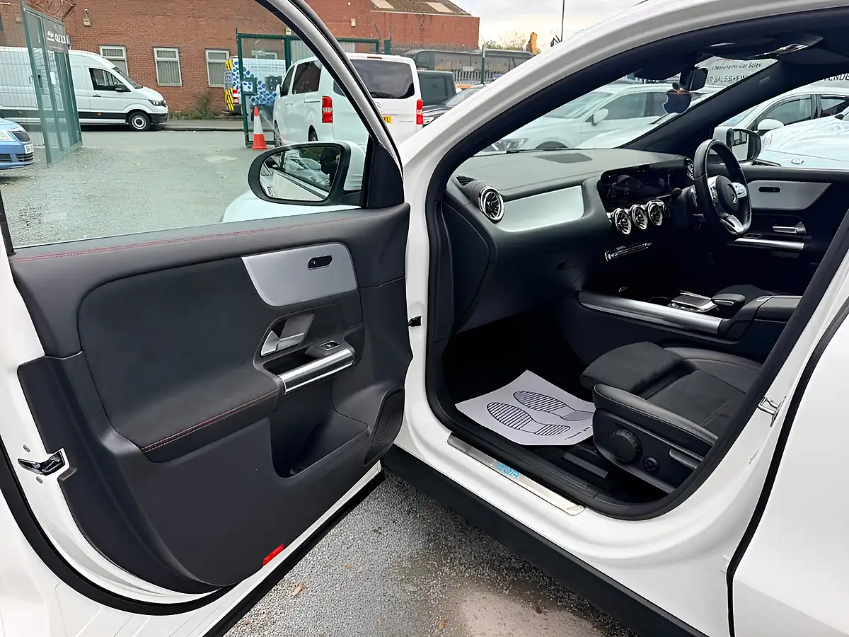 Used 2021 Mercedes-Benz Eqa AMG Line White - Interior and Exterior details 15
