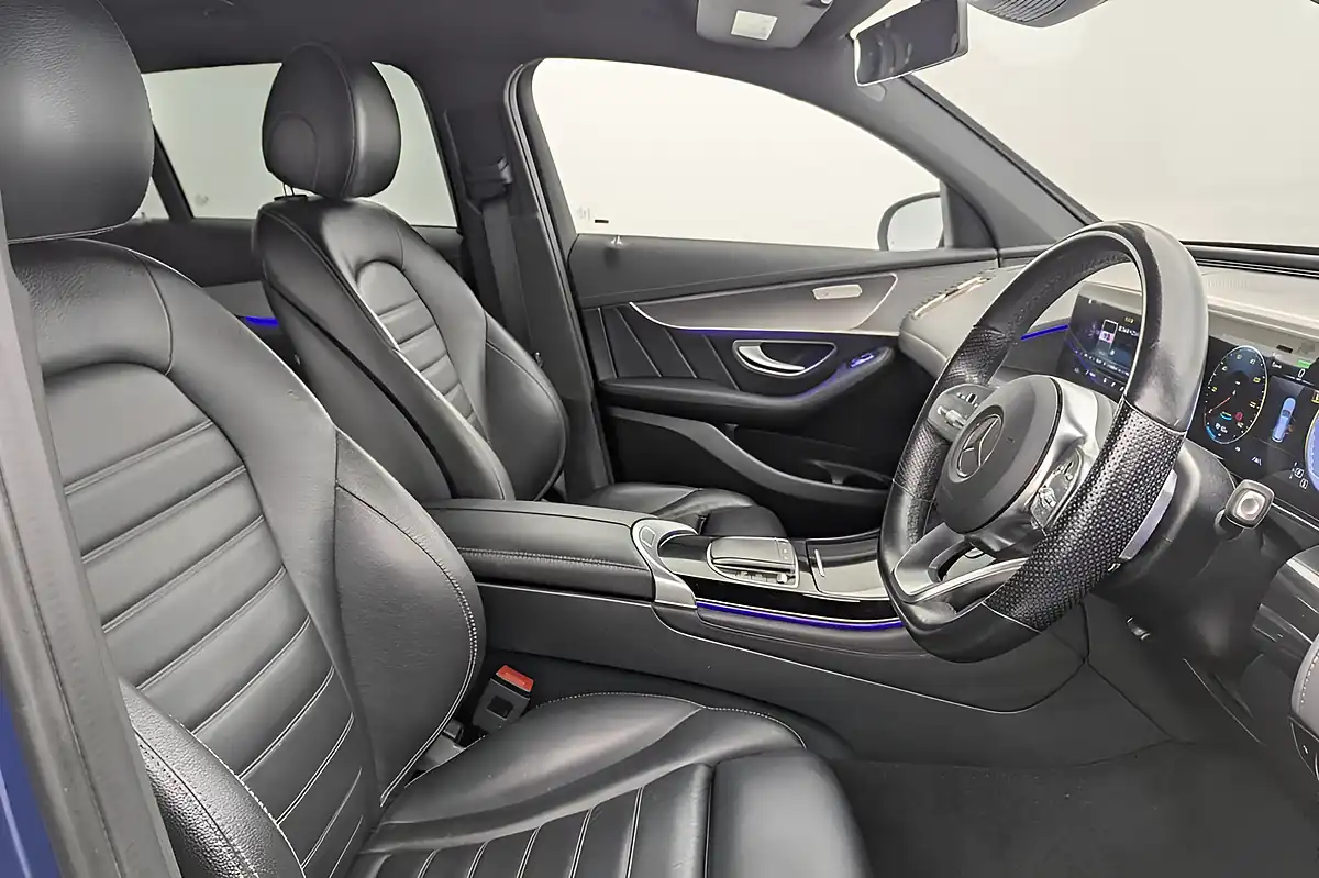 Used 2021 Mercedes-Benz Eqc AMG Line Blue - Interior and Exterior details 3