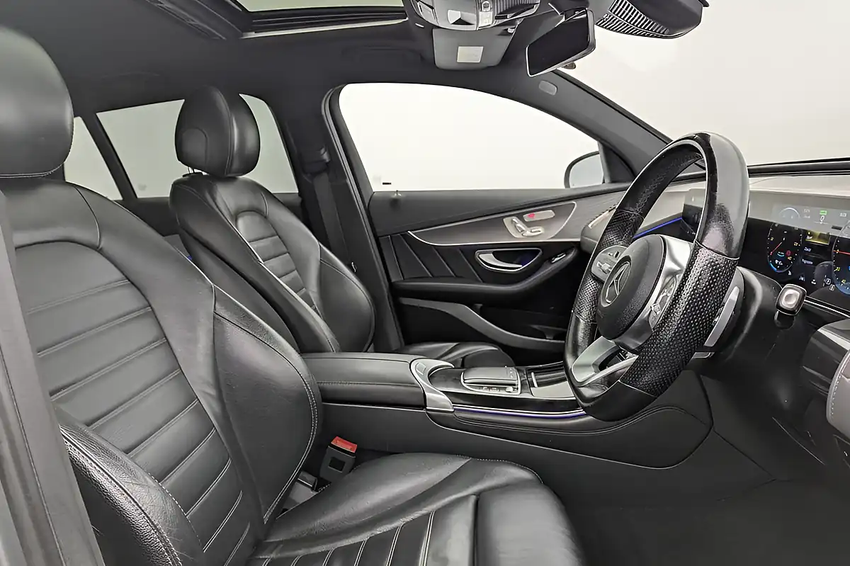 Used 2021 Mercedes-Benz Eqc AMG Line Premium Plus Selenite Grey - Interior and Exterior details 4