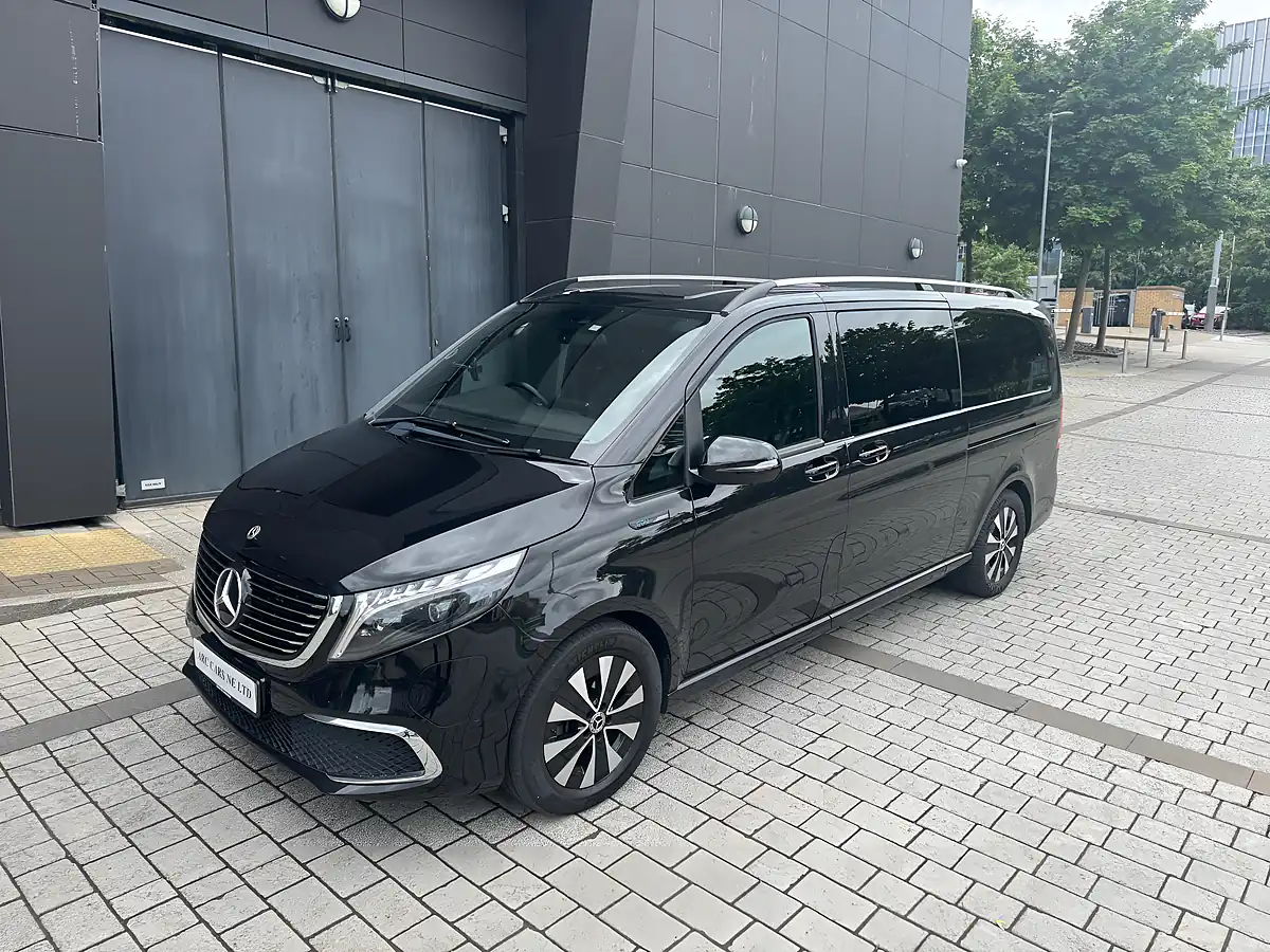 Used 2021 Mercedes-Benz Eqv Sport Black - Interior and Exterior details 16