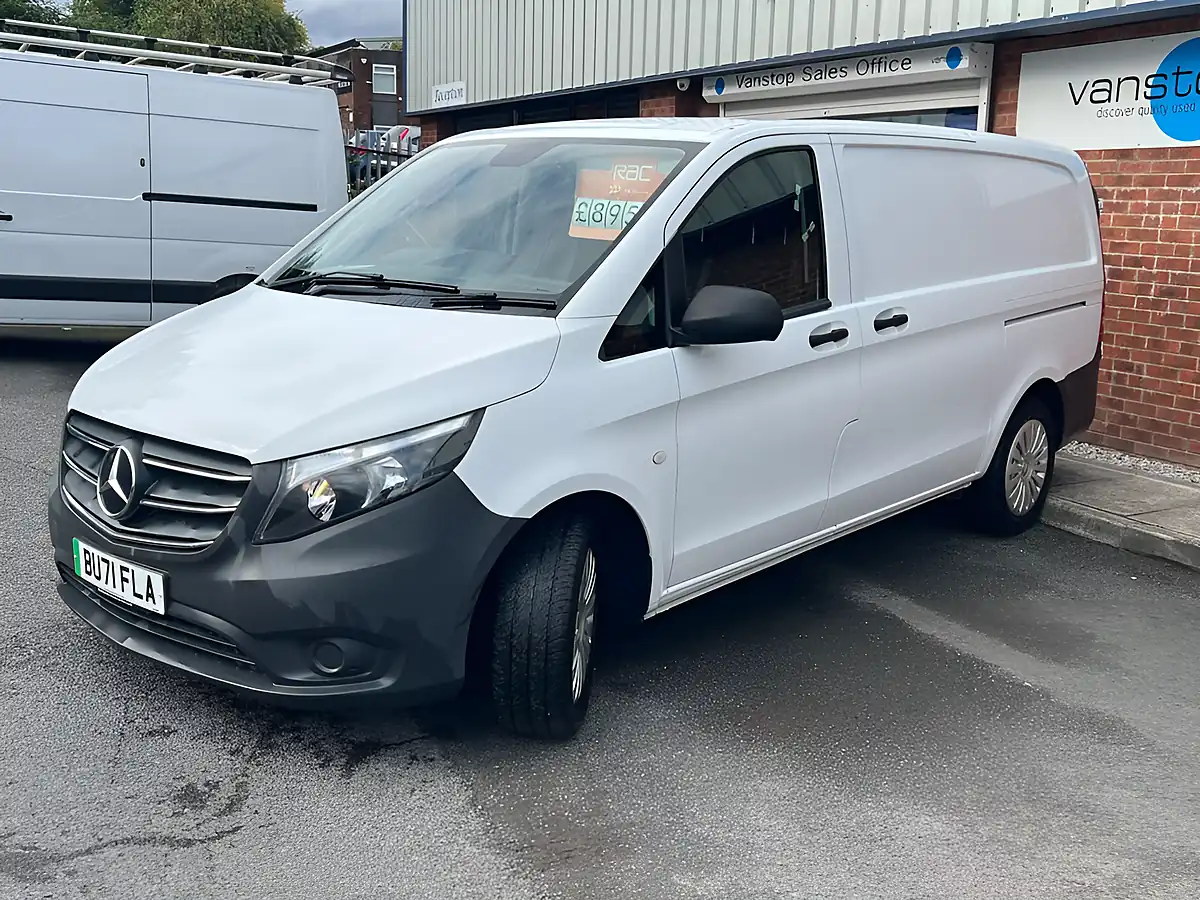 Used 2021 Mercedes-Benz Evito Progressive White - Interior and Exterior details 2