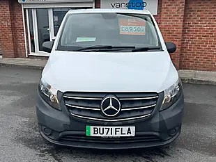 Used 2021 Mercedes-Benz Evito Progressive White - Interior and Exterior details 4