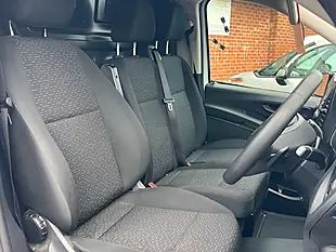 Used 2021 Mercedes-Benz Evito Progressive White - Interior and Exterior details 9