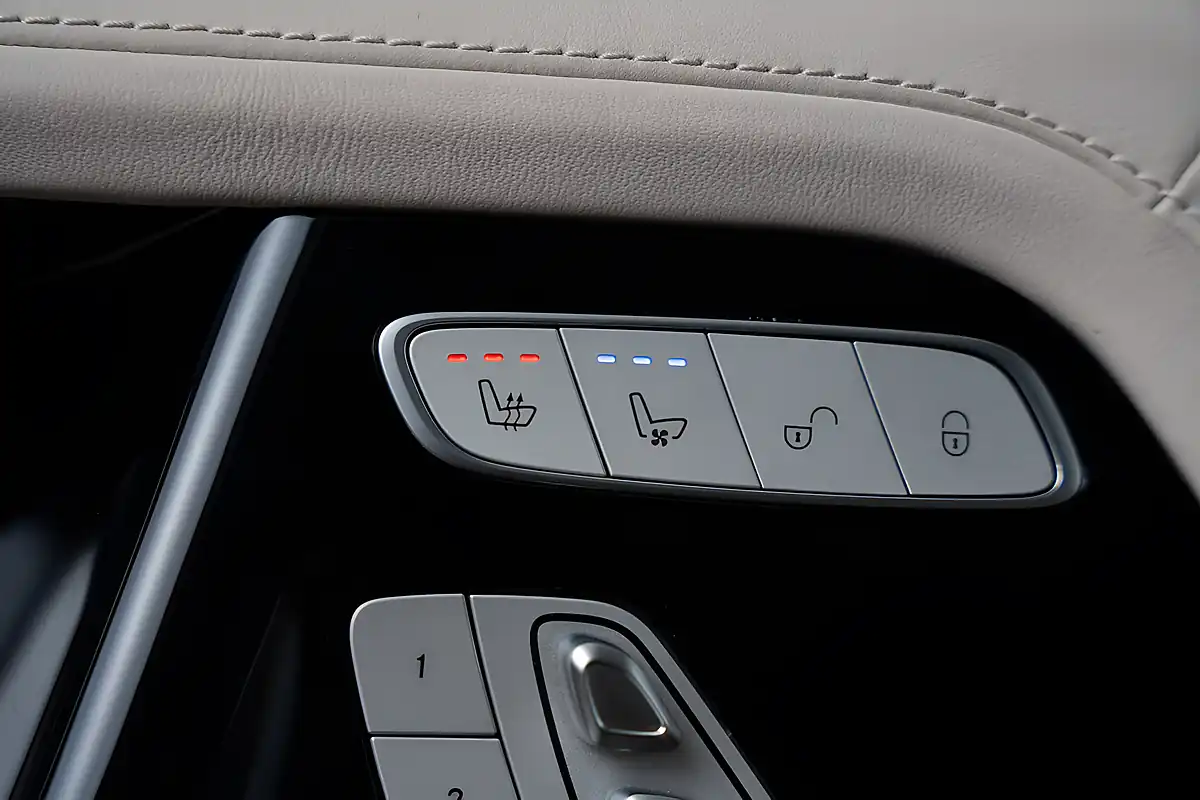 Used 2021 Mercedes-Benz G Class G63 AMG Black - Interior and Exterior details 16