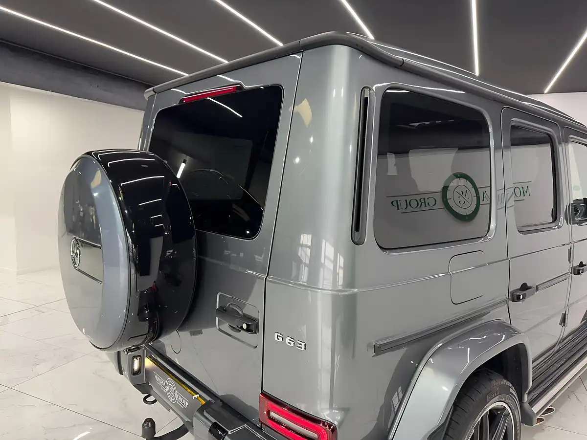Used 2021 Mercedes-Benz G Class G63 AMG Grey - Interior and Exterior details 12