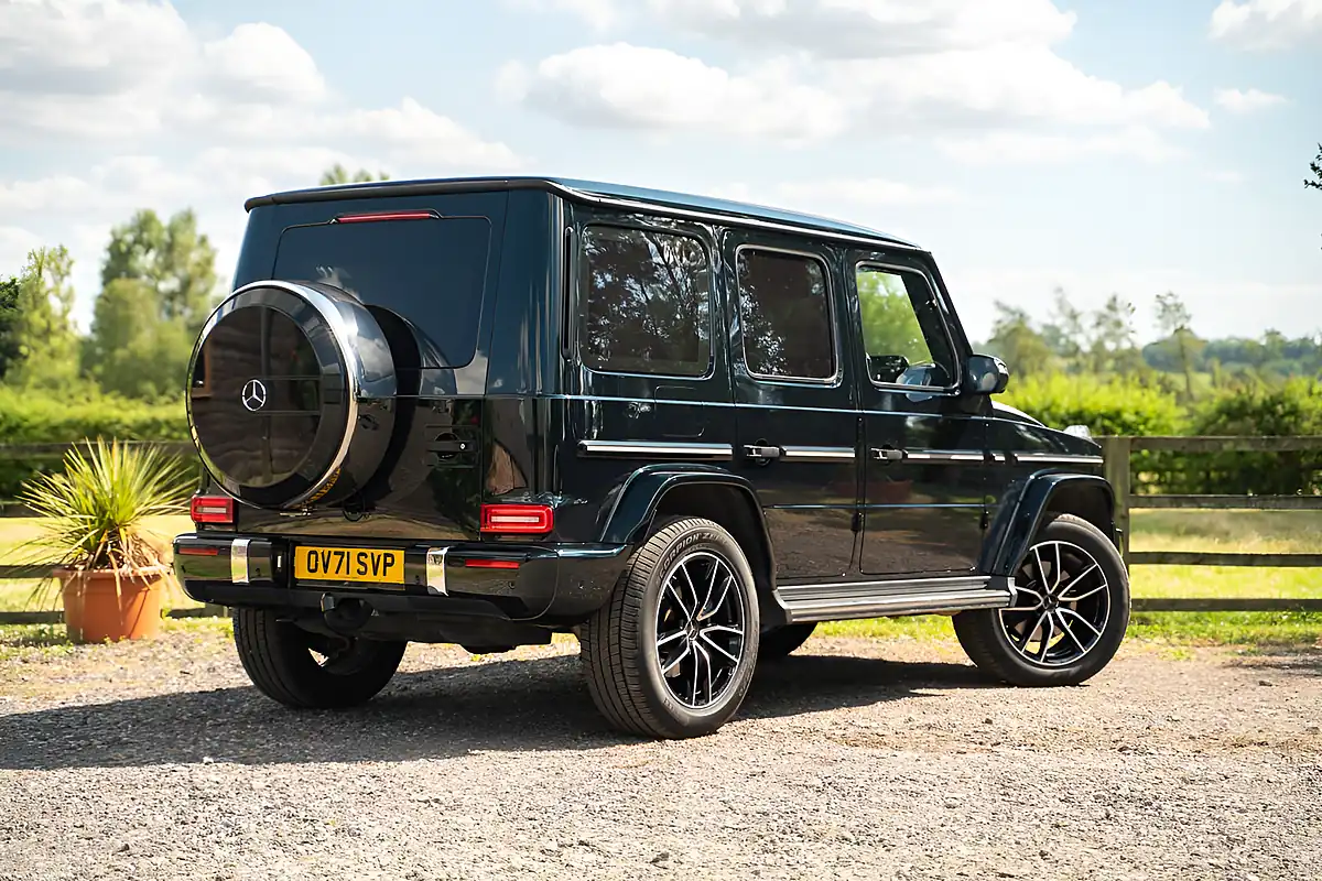 Used 2021 Mercedes-Benz G400D AMG Emerald Green Metallic - Interior and Exterior details 6
