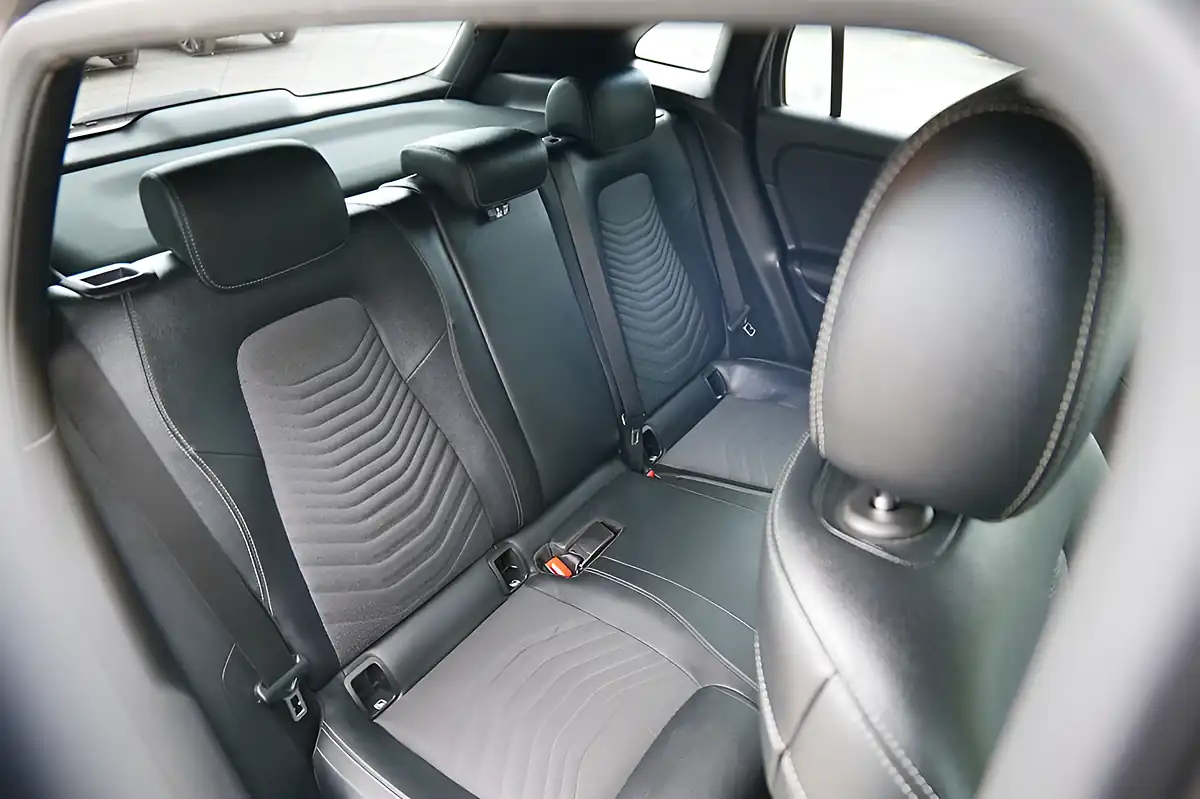 Used 2021 Mercedes-Benz Gla Sport Executive Grey - Interior and Exterior details 15