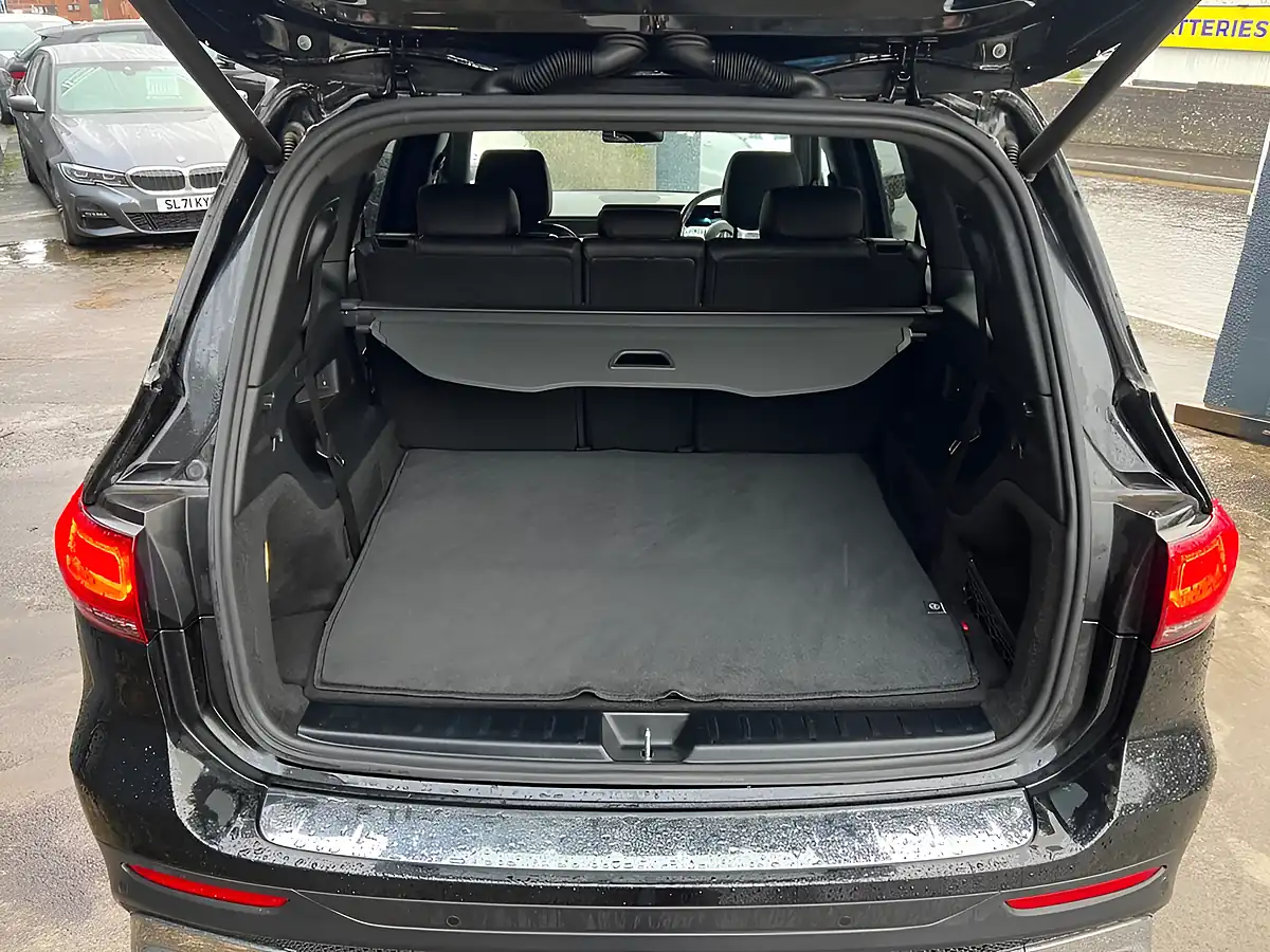 Used 2021 Mercedes-Benz Glb AMG Line (premium) Black - Interior and Exterior details 13