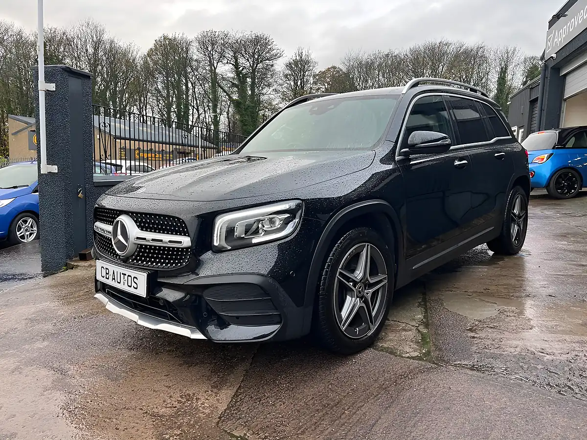 Used 2021 Mercedes-Benz Glb AMG Line (premium) Black - Interior and Exterior details 8