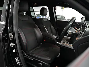 Used 2021 Mercedes-Benz Glb AMG Line (premium) Cosmos Black - Interior and Exterior details 11