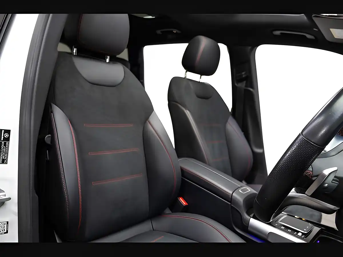 Used 2021 Mercedes-Benz Glb AMG Line (premium Plus) White - Interior and Exterior details 10