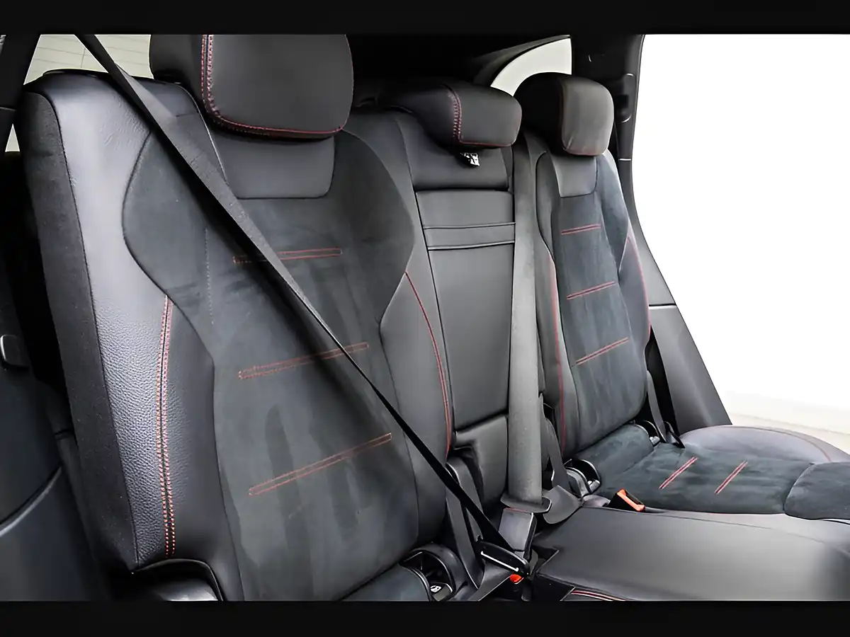 Used 2021 Mercedes-Benz Glb AMG Line (premium Plus) White - Interior and Exterior details 10