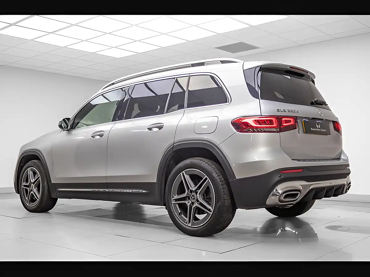 Used 2021 Mercedes-Benz Glb AMG Line (premium) Silver - Interior and Exterior details 4