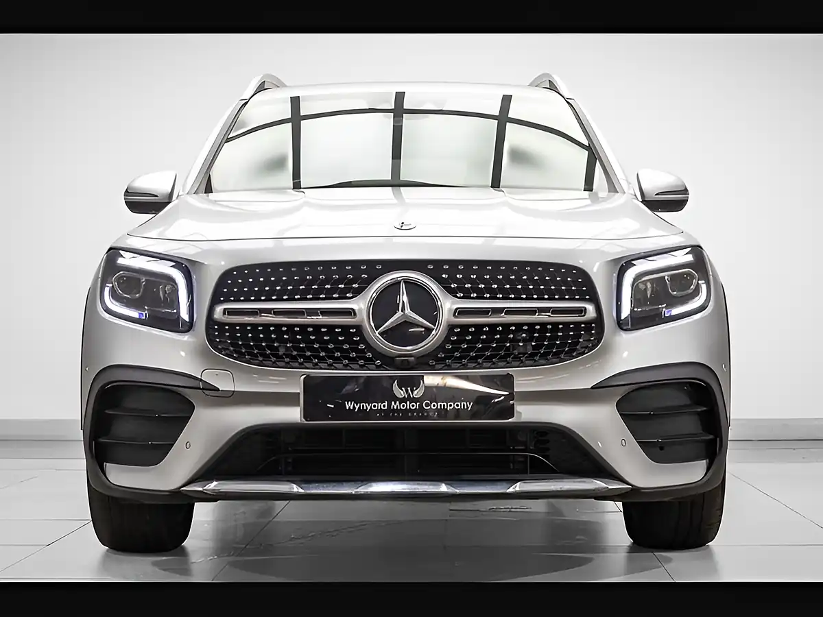 Used 2021 Mercedes-Benz Glb AMG Line (premium) Silver - Interior and Exterior details 5