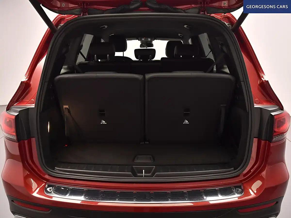 Used 2021 Mercedes-Benz Glb AMG Line Red - Interior and Exterior details 8