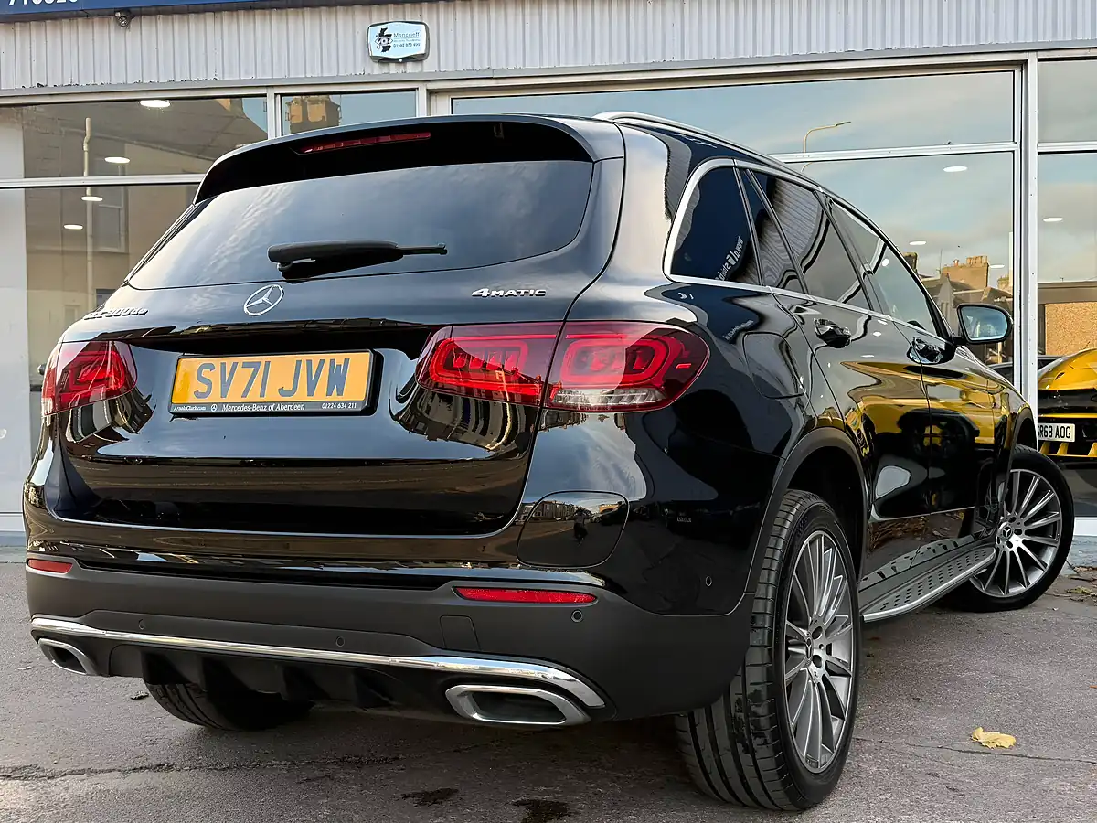 Used 2021 Mercedes-Benz Glc AMG Line (premium) Black - Interior and Exterior details 3