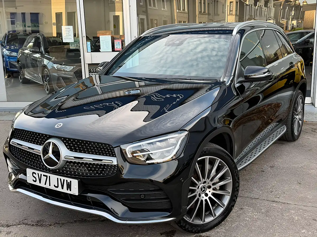 Used 2021 Mercedes-Benz Glc AMG Line (premium) Black - Interior and Exterior details 5