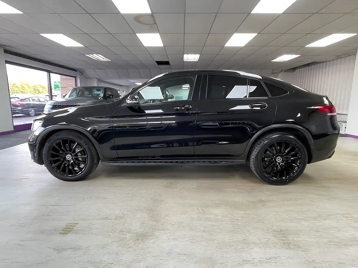 Used 2021 Mercedes-Benz Glc AMG Line Premium Black - Interior and Exterior details 10