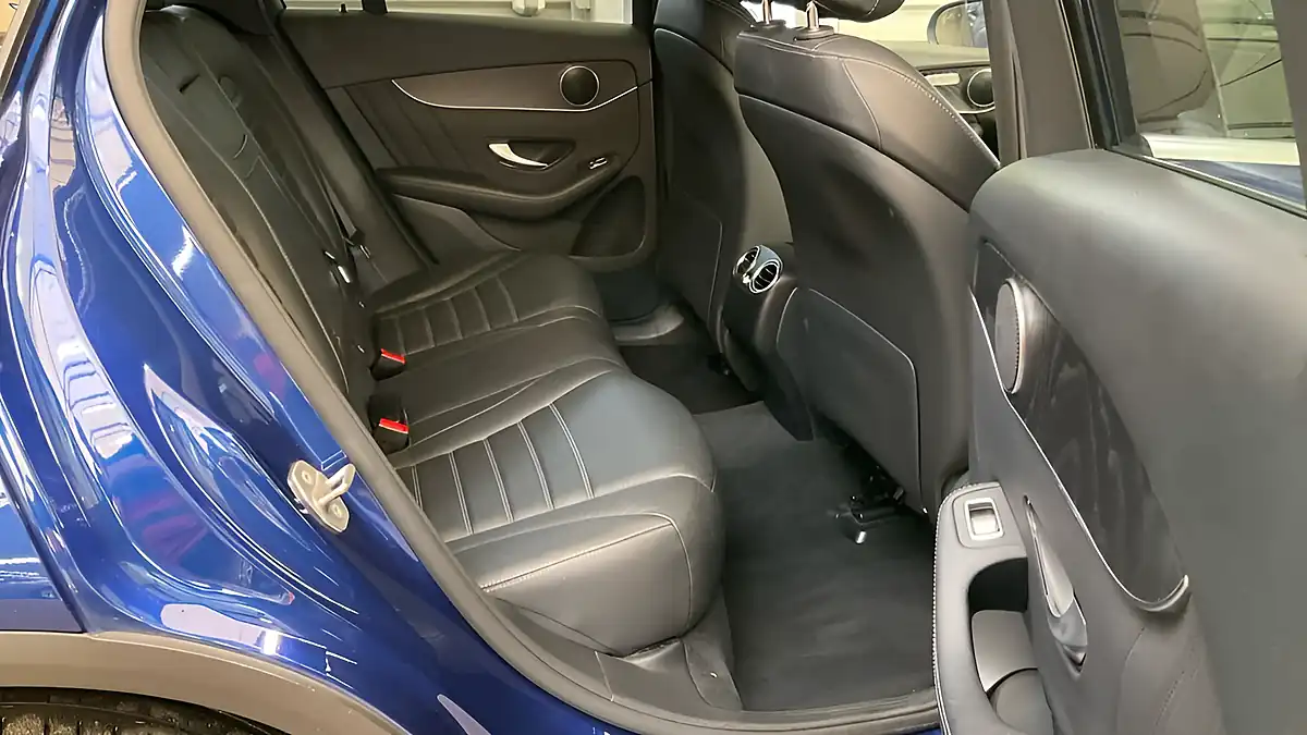 Used 2021 Mercedes-Benz Glc AMG Line (premium) Blue - Interior and Exterior details 8