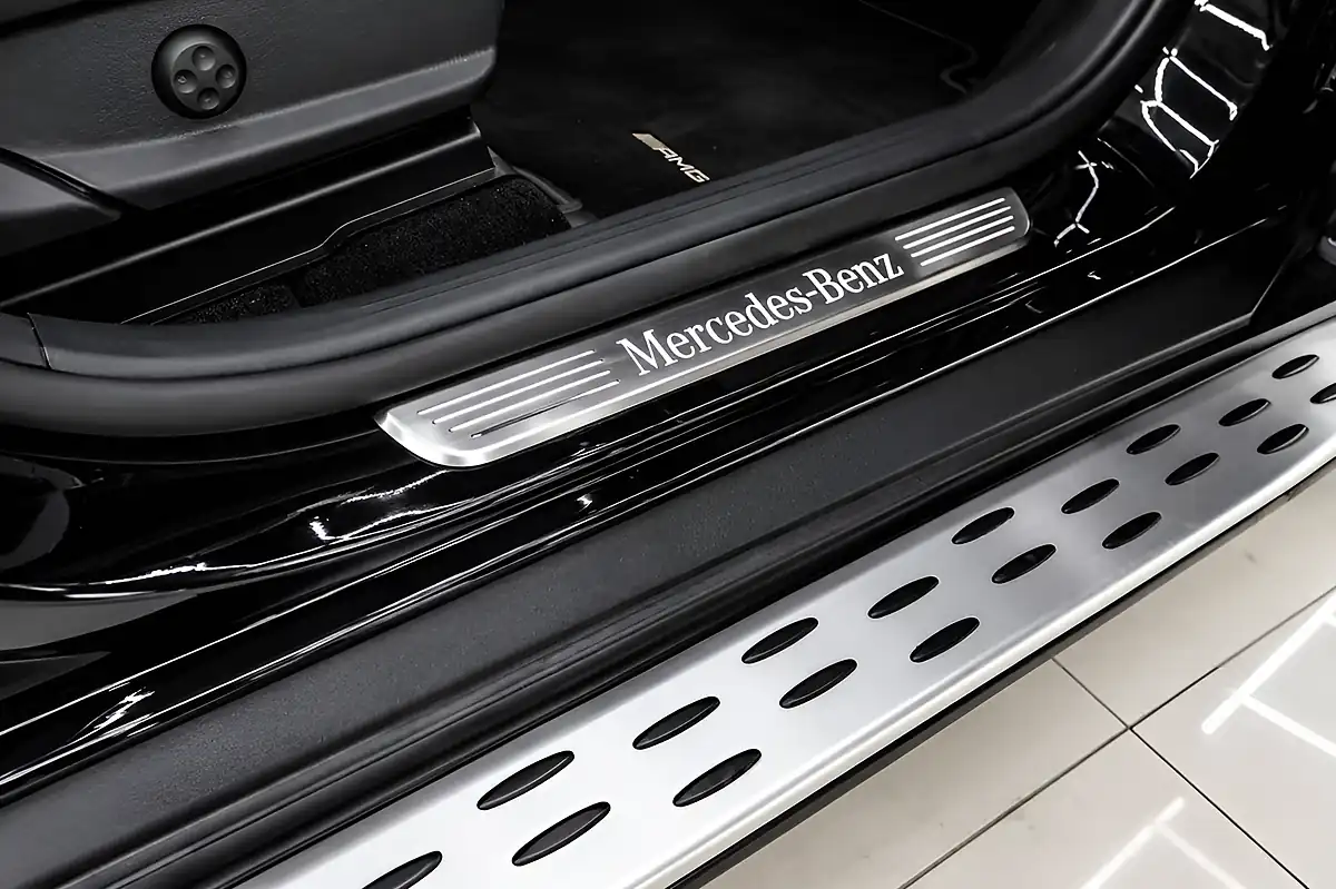 Used 2021 Mercedes-Benz Glc AMG Line Premium Plus Obsidian Black - Interior and Exterior details 18