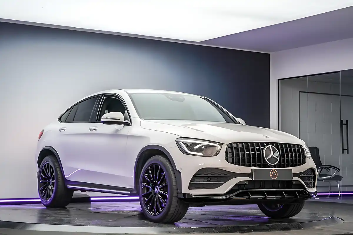 Used 2021 Mercedes-Benz Glc AMG Line (premium) White - Interior and Exterior details 14