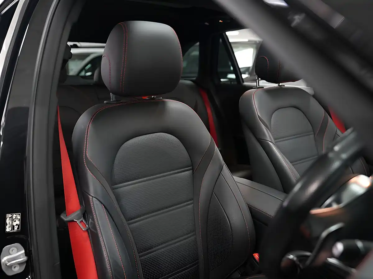 Used 2021 Mercedes-Benz Glc Premium Plus Obsidian Black - Interior and Exterior details 11