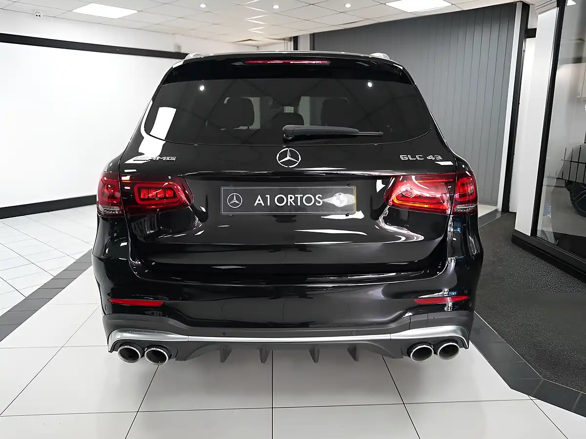 Used 2021 Mercedes-Benz Glc Premium Plus Obsidian Black - Interior and Exterior details 7